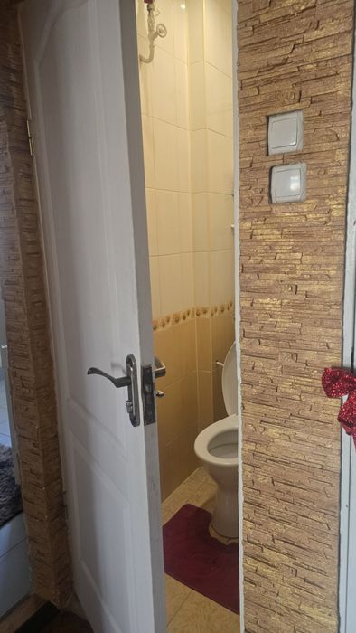 2 кім квартира, центр, біля університету, окремі кім, оплата помісячна