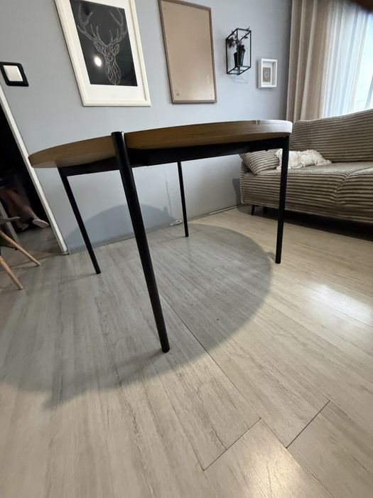 Sół okragły do jadalni