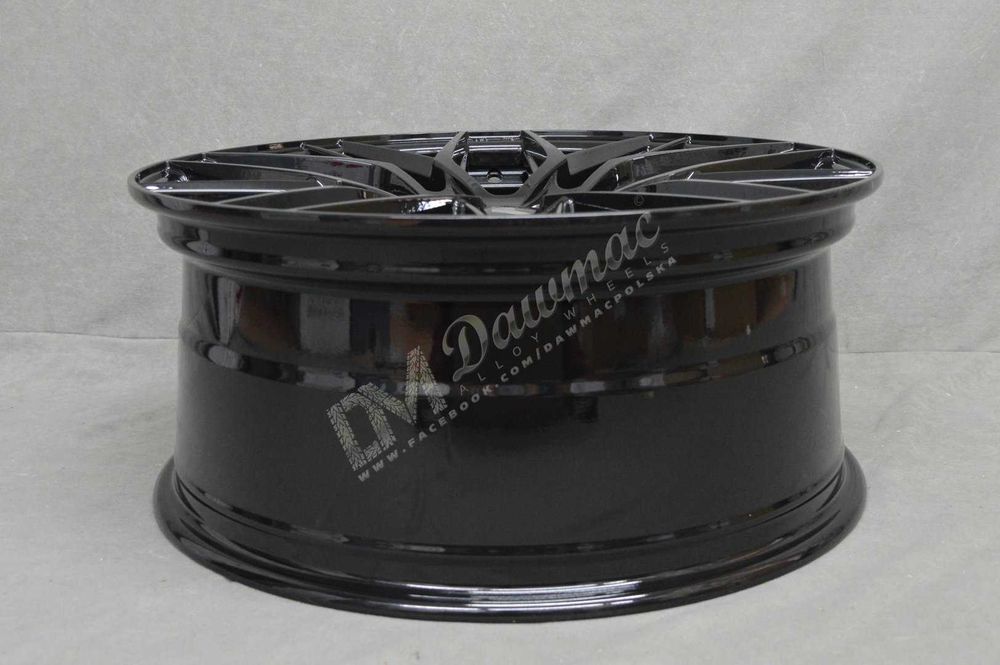 Felgi Japan Racing JR28 20" 8,5J ET35 5x112 Gloss Black
