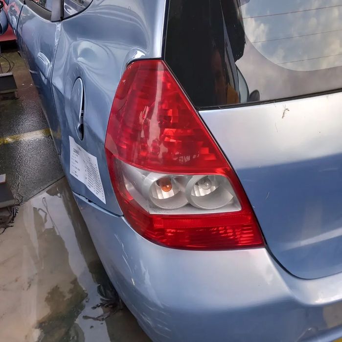 Farol traseiro lado condutor honda jazz