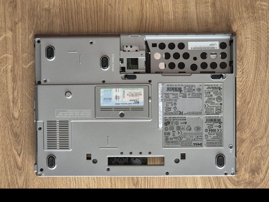 Dell Latitude D630 para peças