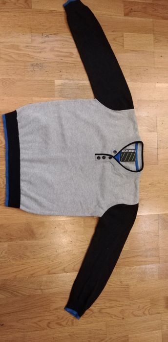 Sweter Rebel rozm. 140 bawelna