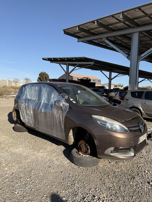 Renault Scenic 3 TECNB zderzak lampa klapa drzwi maska lusterko błotni