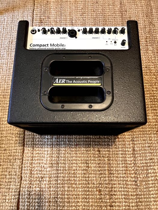 AER Compact Mobile 2 | Amplificador portátil com bateria.