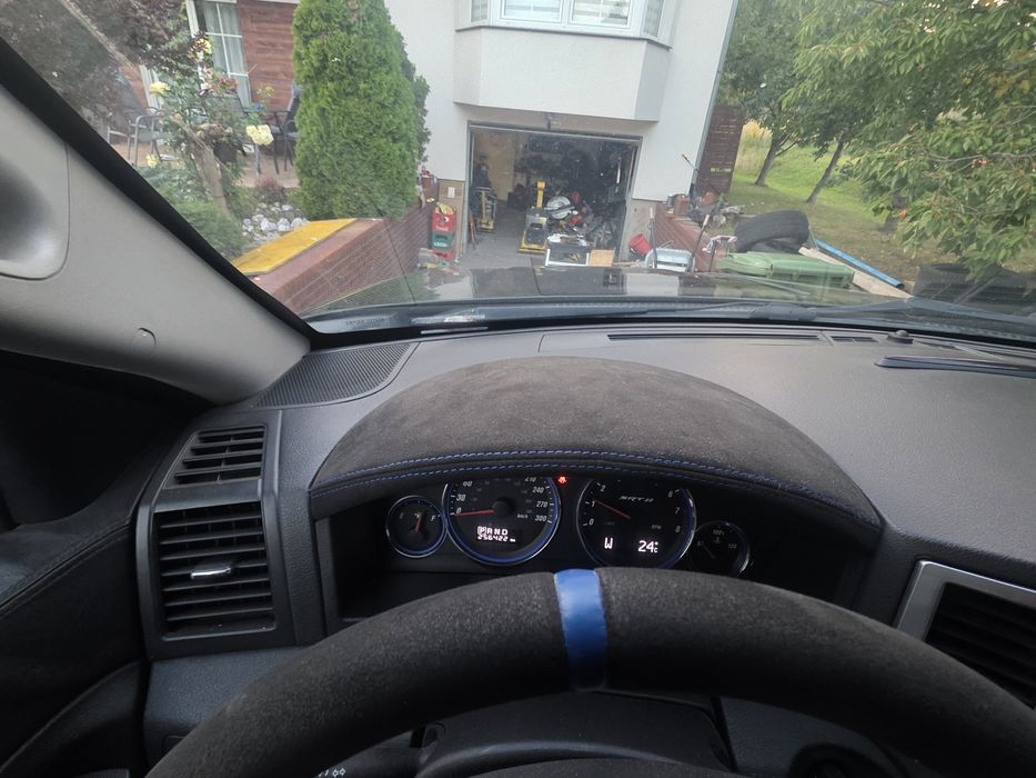 Jeep grand cherokee srt8