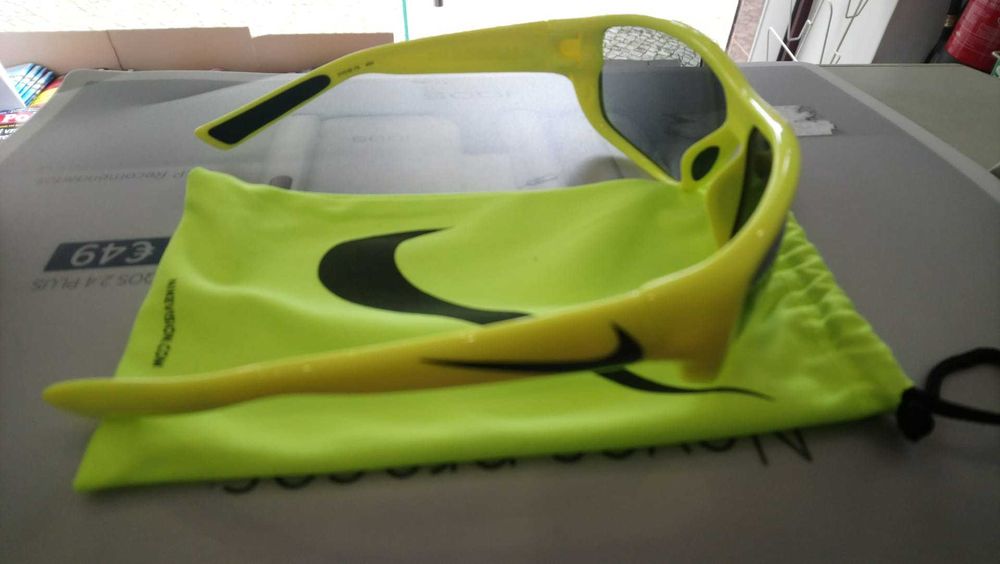 Óculos de sol NIKE