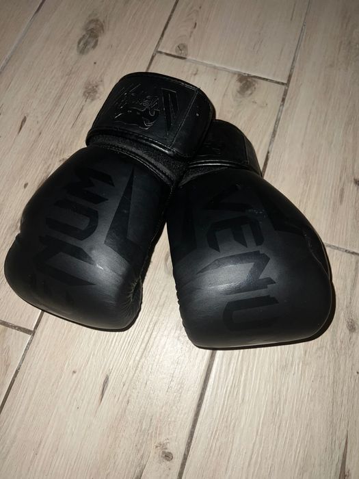 боксерські рукавички