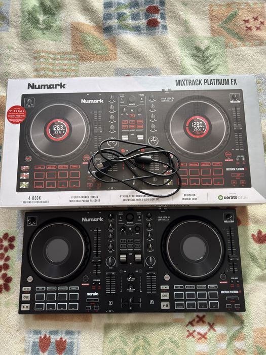 Numark Platinum FX