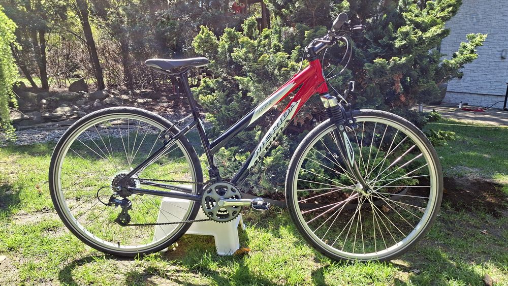 Rower Merida Cross 8200,rama  18" (46cm)  osprzęt Shimano Altus, koła 28"