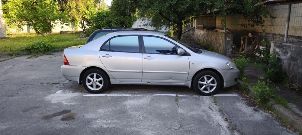 Toyota COROLLA E 120 full