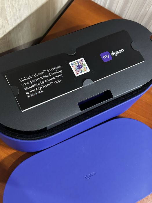 Фен-стайлер Dyson Airwrap i.d. curl 2025