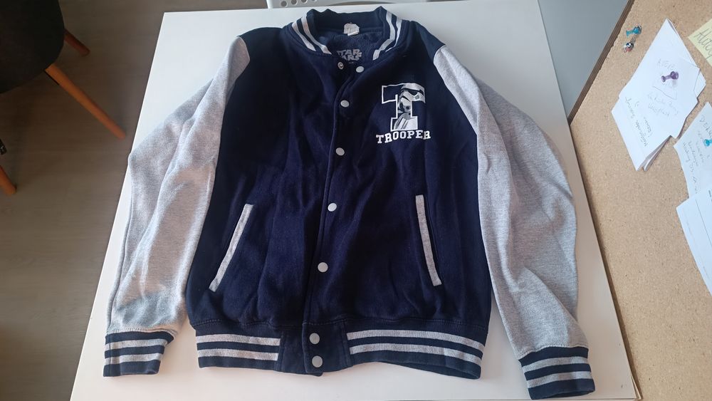 Bluza baseballowa bomberka STAR WARS motyw szturmowiec, rozm M
