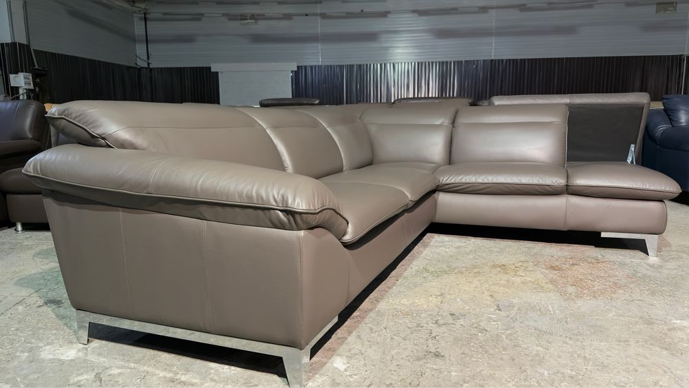 Шкіряний не розкладний кутовий диван. Кожаный не раскладной комплект