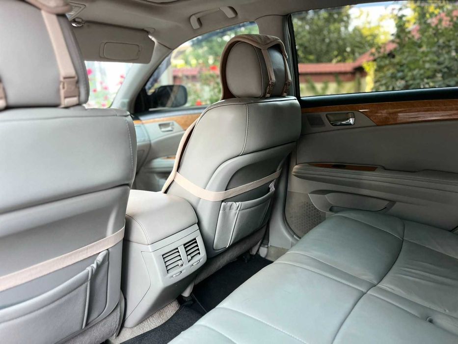 Продам авто Toyota Avalon