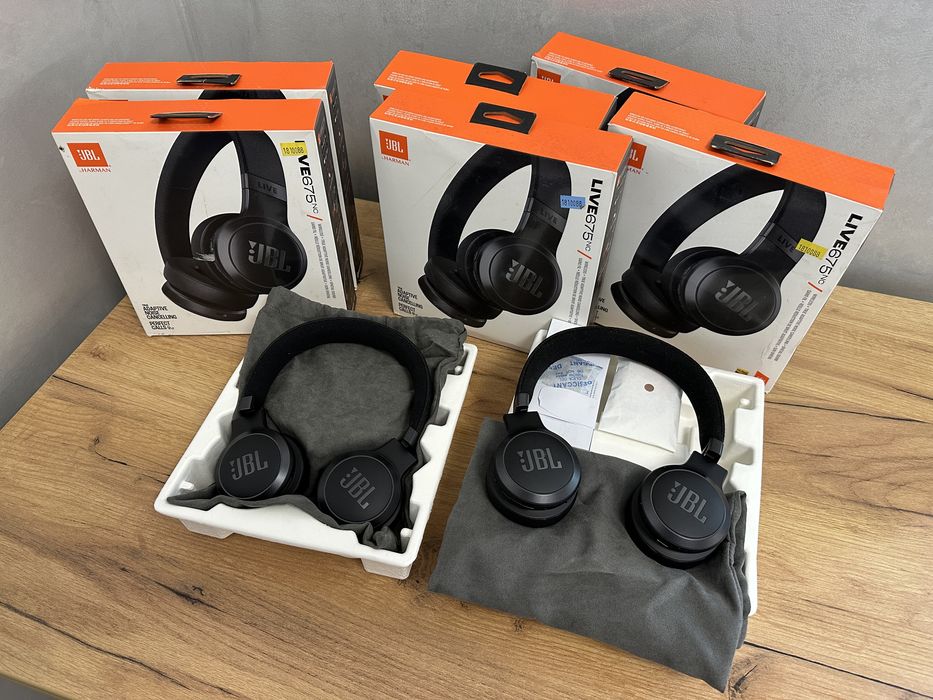 Безпровідні навушники JBL Live 675NC Black Оригінал (JBL Live 670 NC)