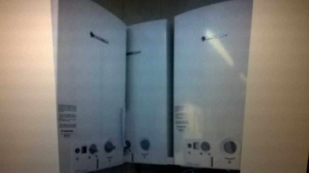 vários esquentadores ,normais ,automáticos e ventilados .alguns novos