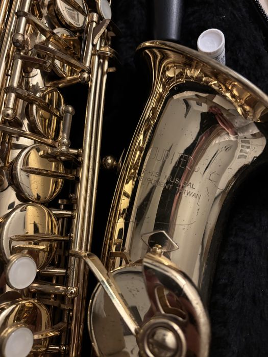 Saxofone JAS - 769 Alto