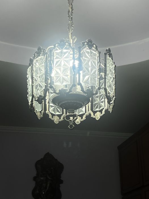 Люстра сітильник на 3 лампи