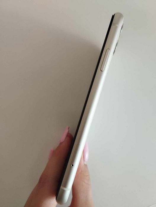 Iphone 11 64gb bialy