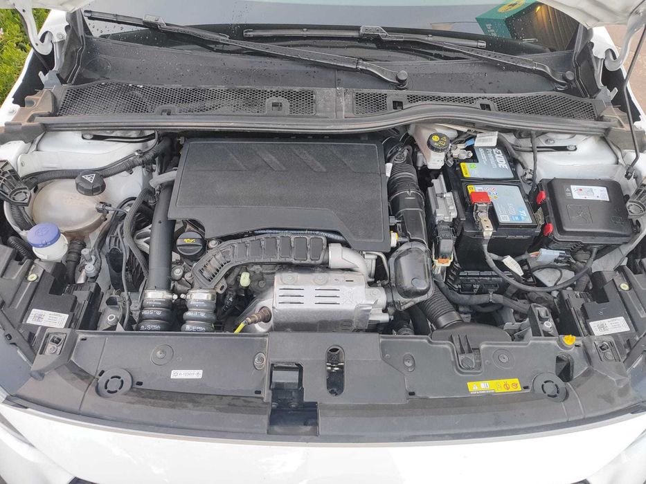 Opel Corsa 1.2 GS - Caixa manual - 100 hp - 89.303 km