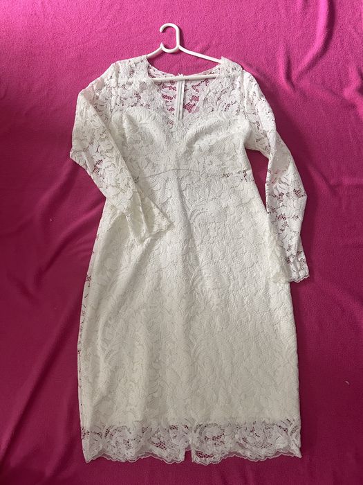 Sukienka ślubna biała