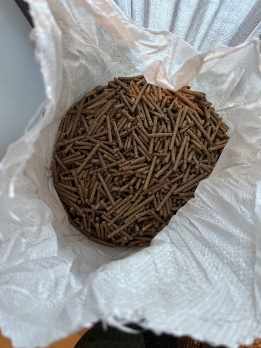 Пеллета (гранула) древесная дуб, є один мішок