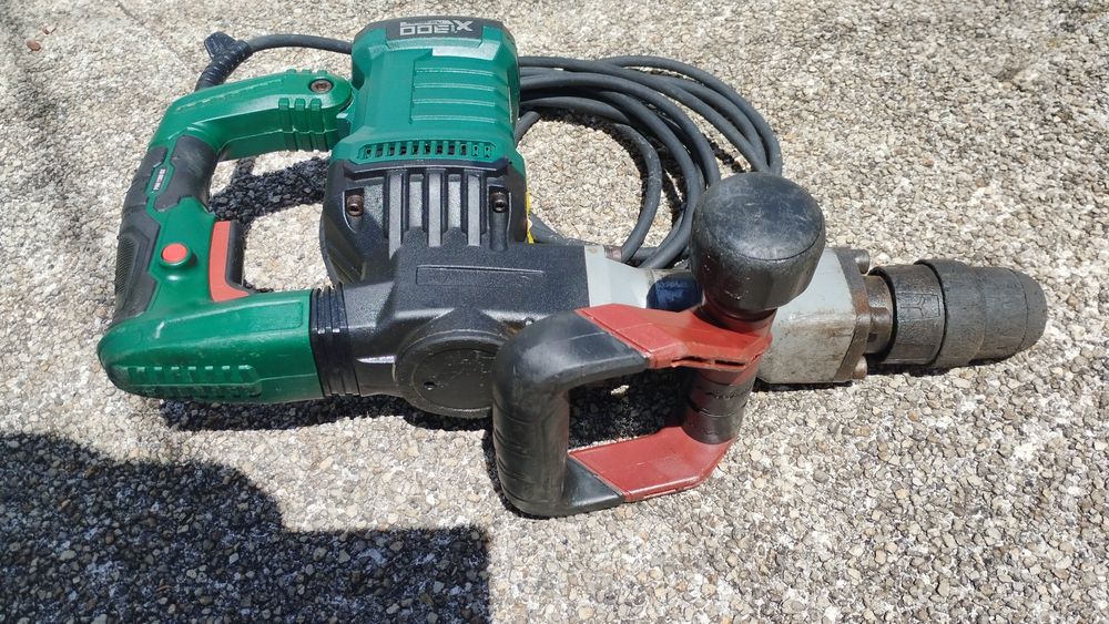 Berbequum profissional para furar pedra