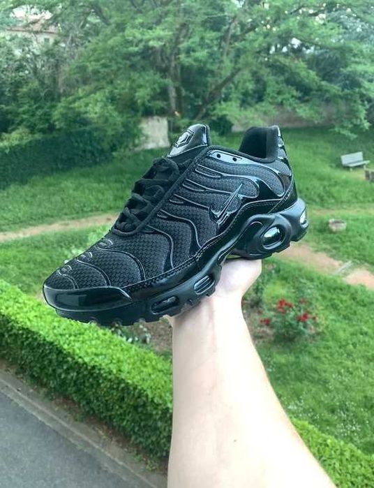 Butymęskie_Nike_Air_Max_TN_Plus_Black R.37.5