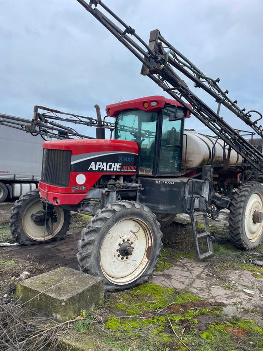 Оприскувач самохідний Apache1010 AS 1010