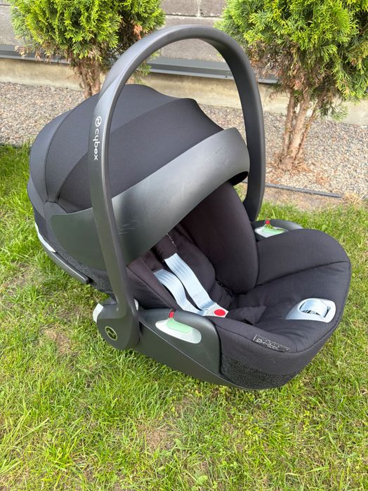 Автокрісло Cybex Cloud T