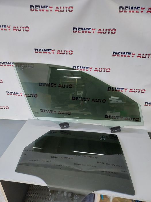 Скло Audi Q5 80A 2017 Розборка Ауді ку5 80А 2018 2.0