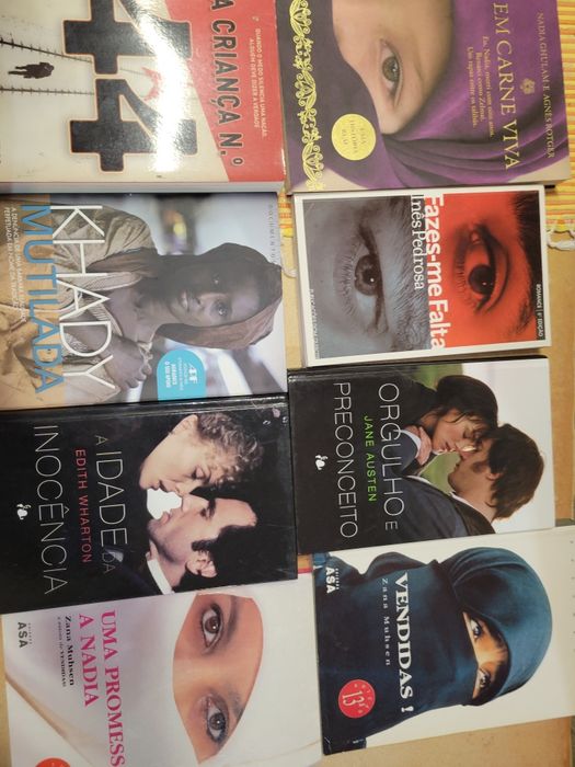 Vendo livros de vários autores