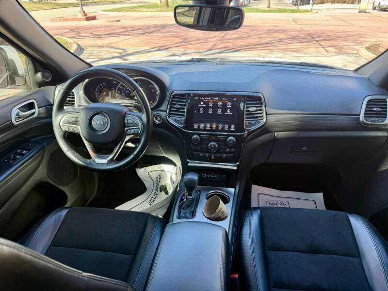 2022 Jeep Grand Cherokee WK Laredo E