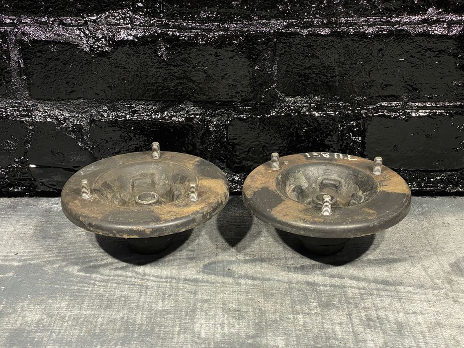 Опорнік передній Bmw E38