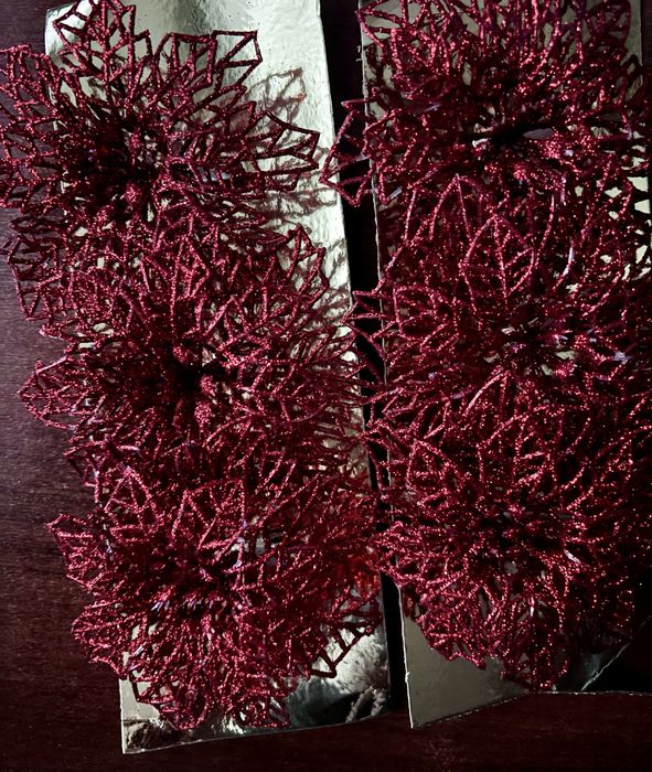 Новорічні прикраси