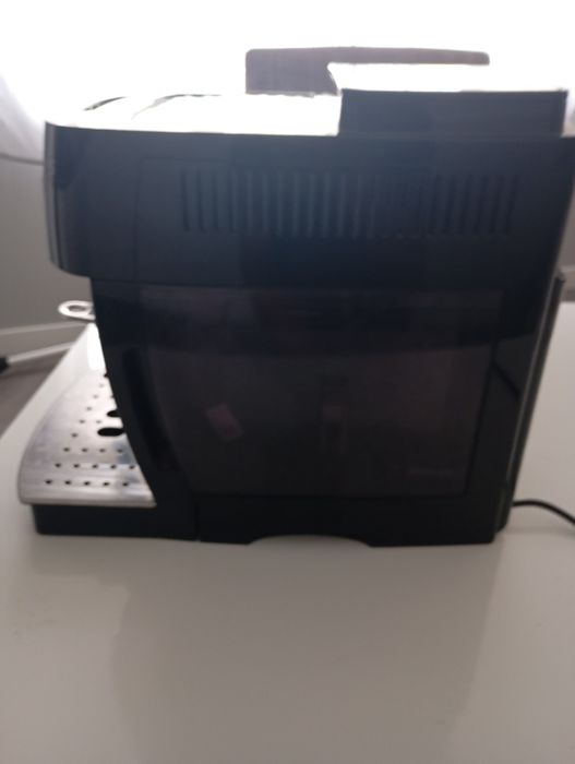 Máquina de café delonghi