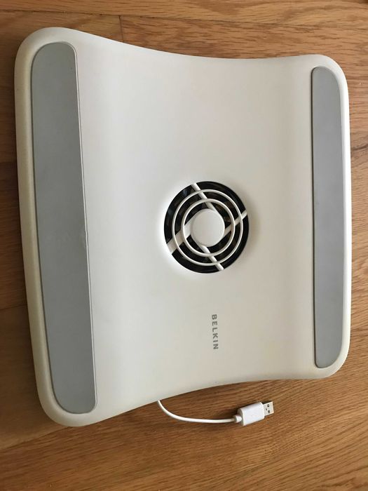 Base Portatil Ventilada Belkin 17''