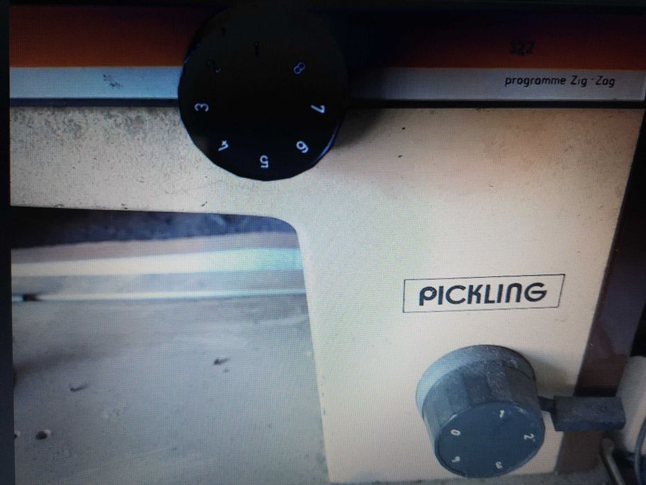 Máquina de Costura elétrica