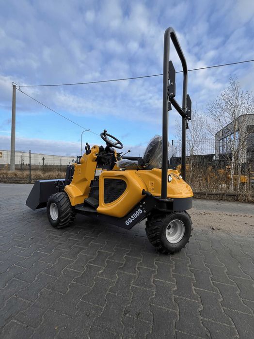 Miniładowarka trójkołowa Gunter Grossmann GG300S.