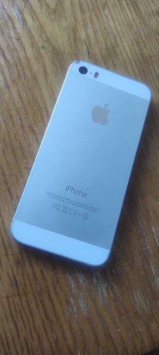 Telefon iPhone tak jak na zdjęciu