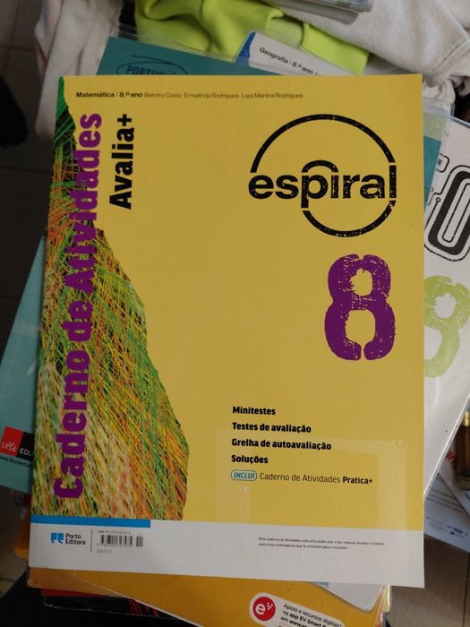 CA de matemática 8° ano - Espiral