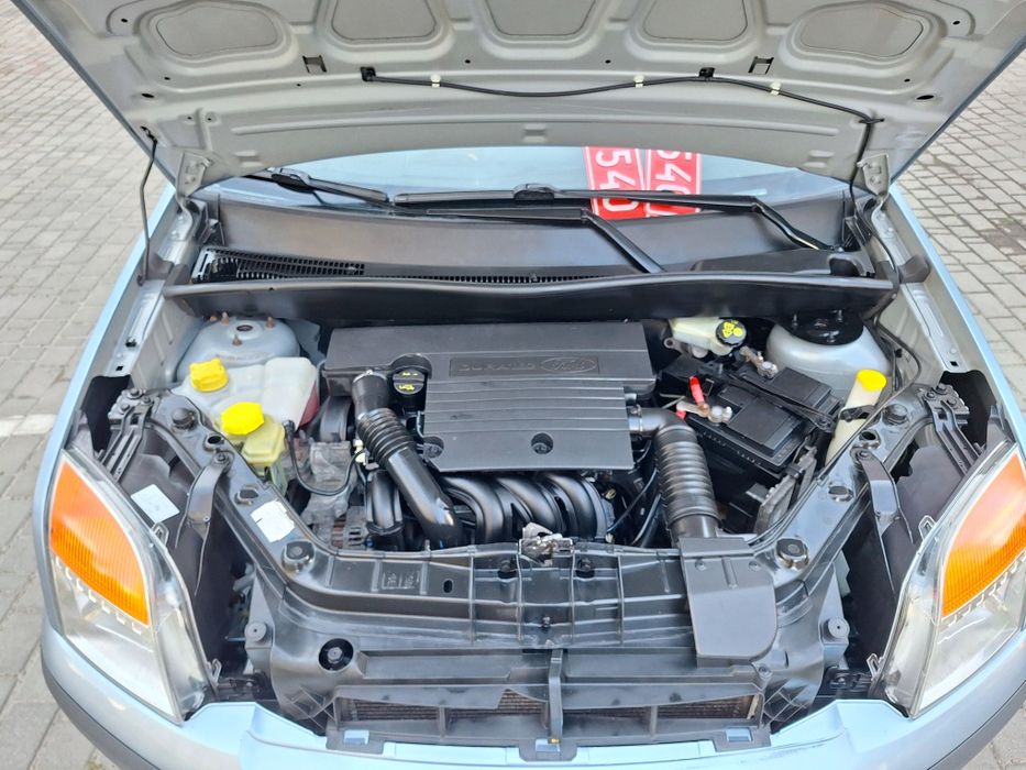 Продам  Ford Fusion 1.4 MPI