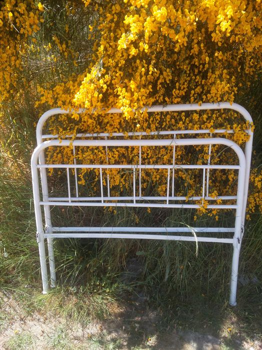 Restaurada cama em ferro e restauro