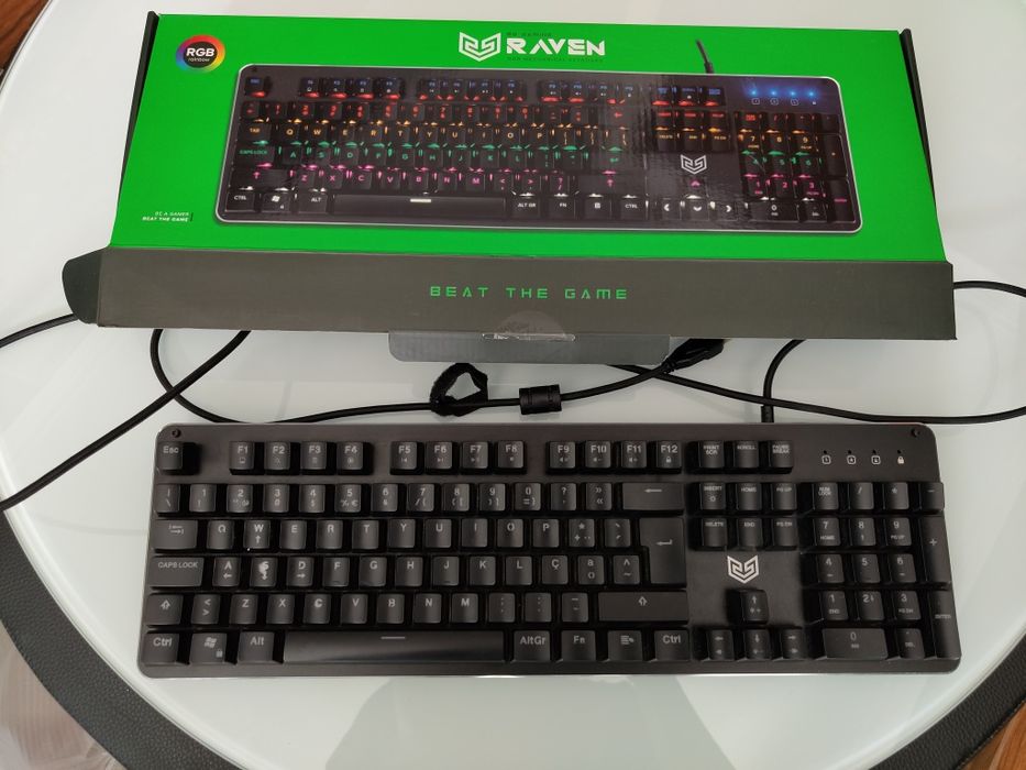 Teclado gaming RGB