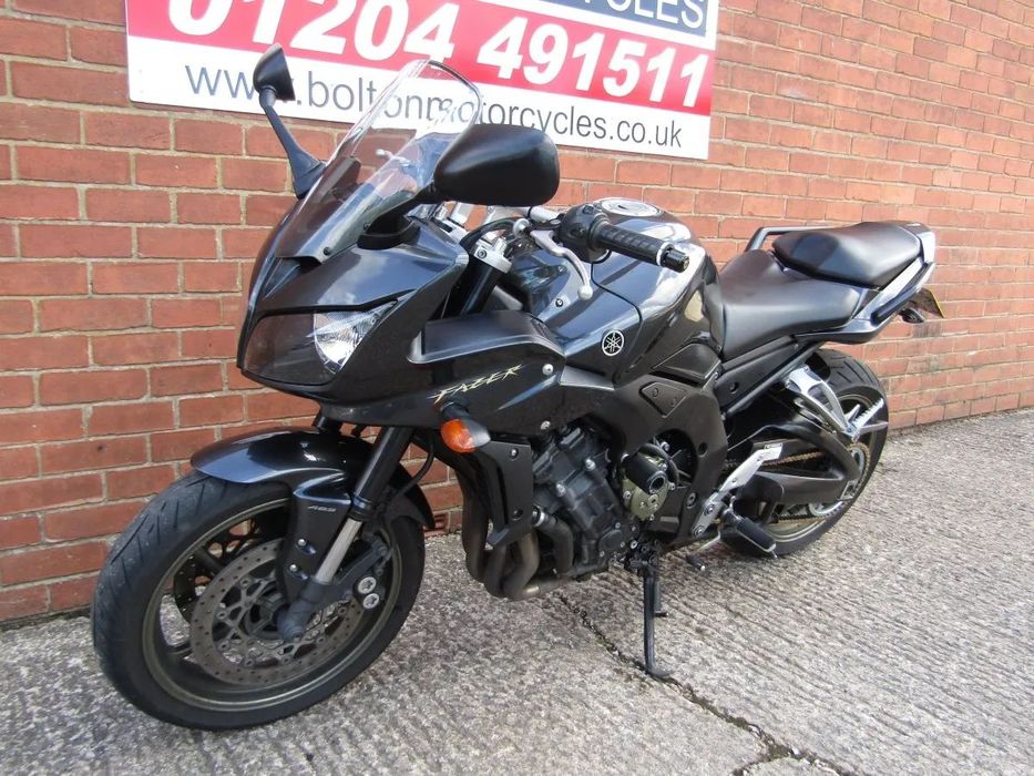 YAMAHA FZ1 FZ 1000 NA CZĘŚCI silnik owiewka set podnóżek przepustnica zawieszenie felga tarcza fotel licznik tłumik kolektor licznik chłodnica