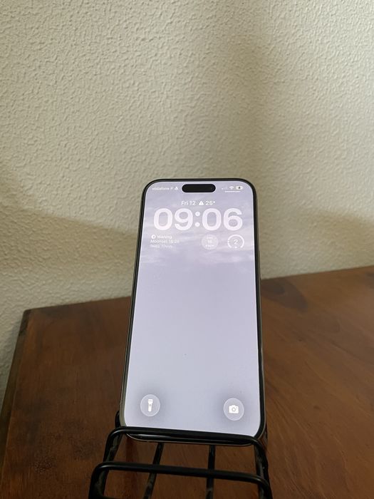 IPhone 15 Pro (128 Gb)