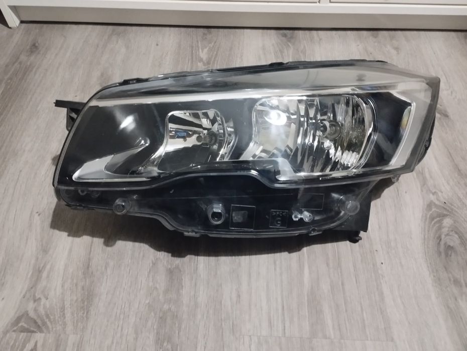 Ótica / Farol Dianteiro Esquerdo Peugeot 508 (2014-2018) Original