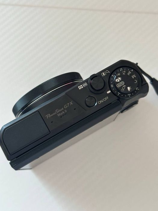 Aparat cyfrowy Canon powrrshot G7X mark II czarny kompaktowy