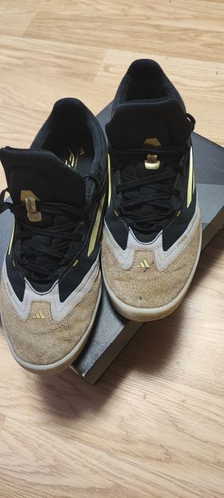 Adidas100%оригінал шкіра замш і текстил