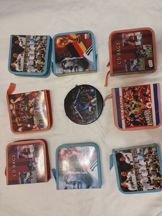Продам боксы для CD дисков